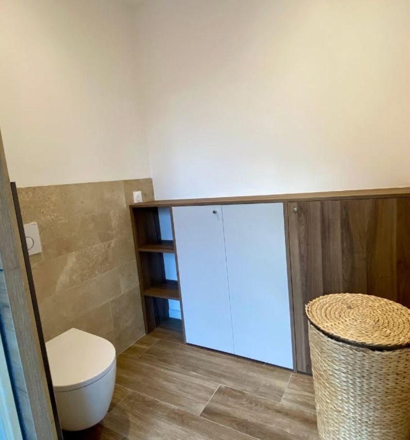 Rangement sur mesure et panier en fibres naturelles