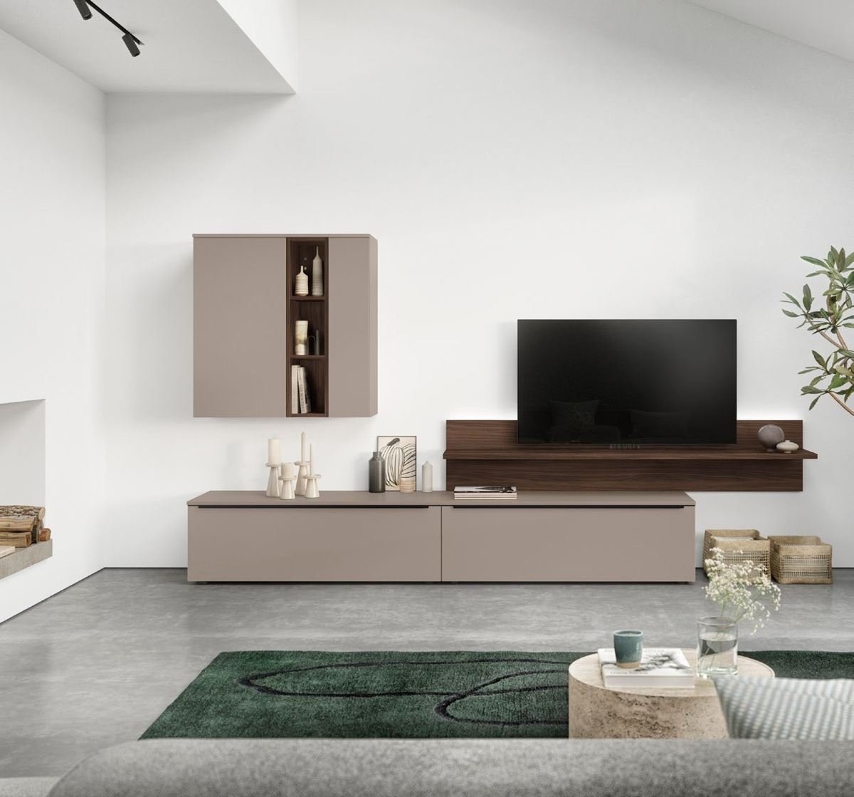 Meuble TV noyer et modules hauts sur mur blanc